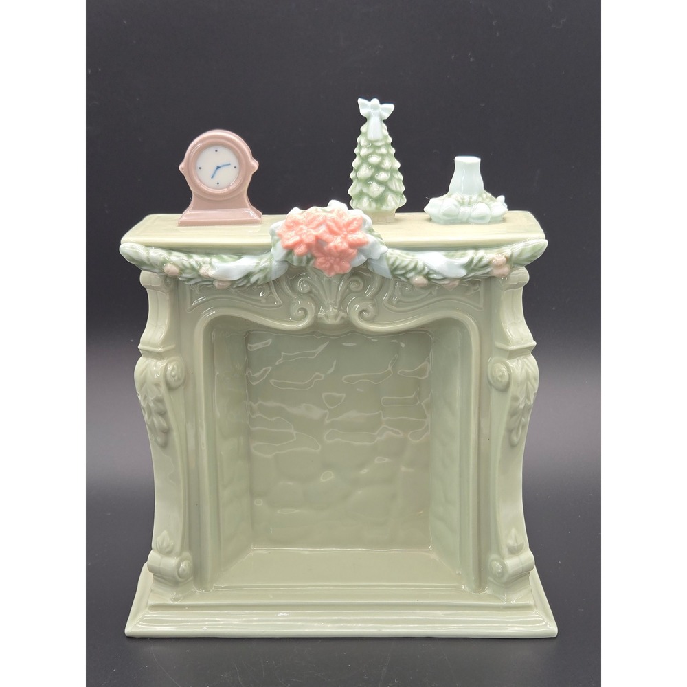 Vtg Grandeur Noel 2001 Christmas Scene Porcelain Fireplace Replacement Piece